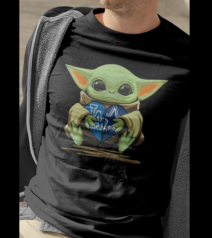 Baby Yoda Holding La Dodgers Dallas Cowboys Heart T-Shirt