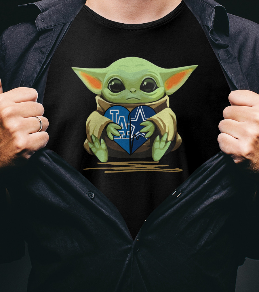 Baby Yoda Holding La Dodgers Dallas Cowboys Heart T-Shirt