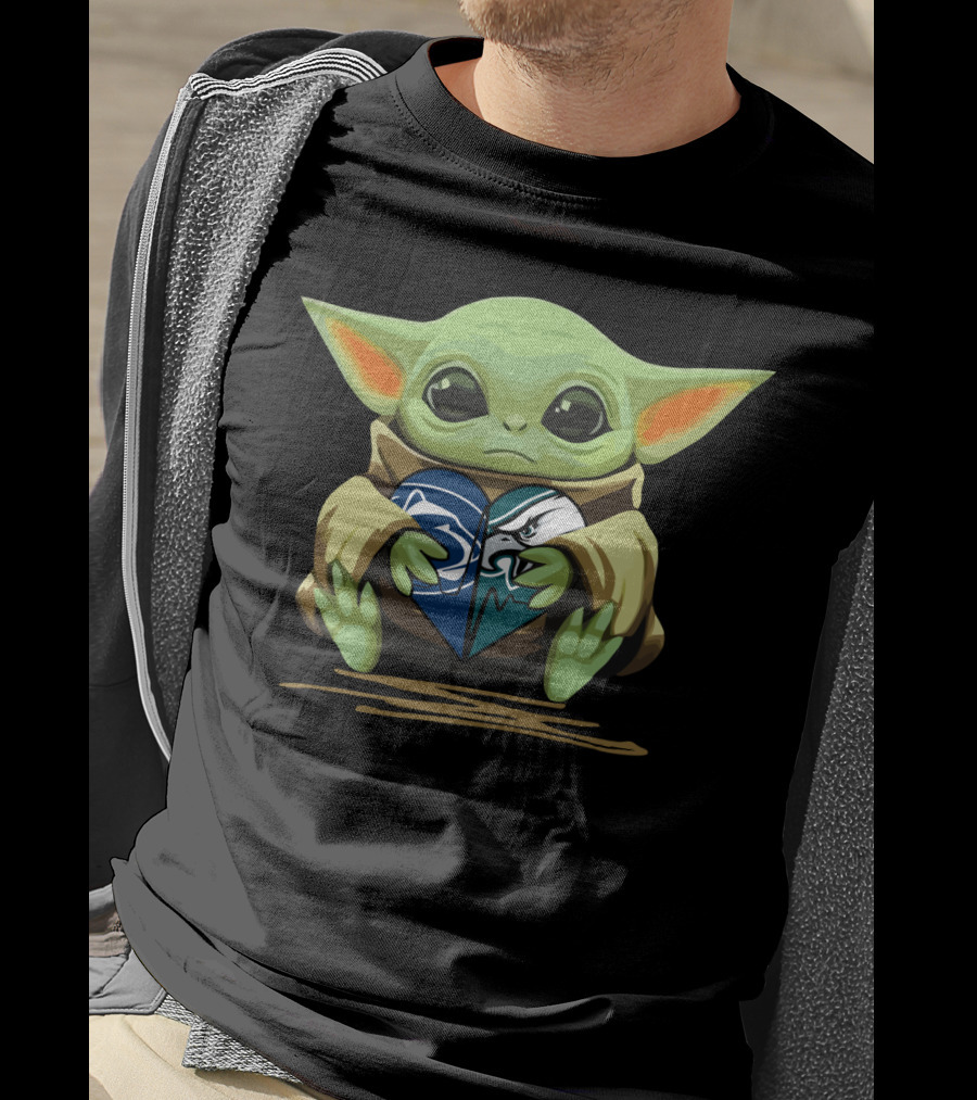 Baby Yoda Holding Eagles Lions Heart T-Shirt