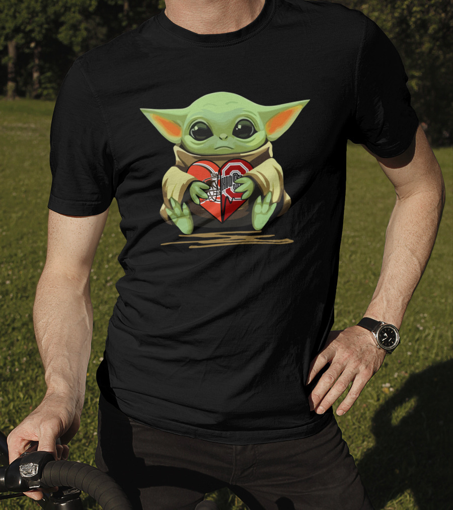 Baby Yoda Love Ohio State Buckeyes T-Shirt