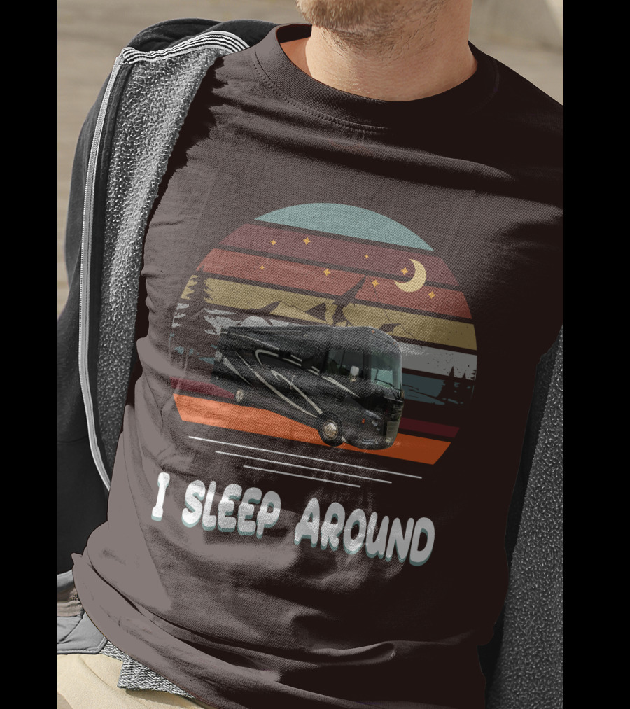 Winnebago Vista LX 27 I Sleep Around Retro Moon Stars Camping T-Shirt