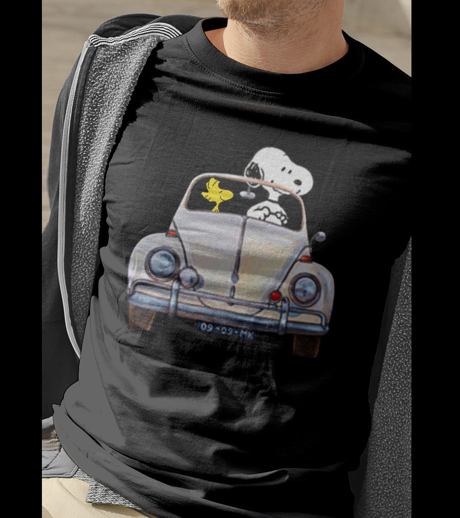 Snoopy And Woodstock 09-09-MK Car Adventure T-Shirt