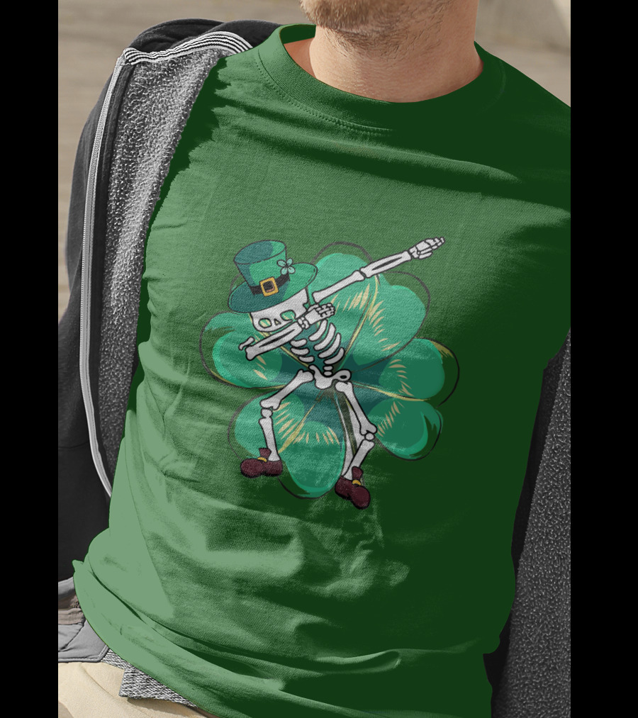 Dabbing Skeleton Leprechaun Shamrock St Patrick's Day T-Shirt