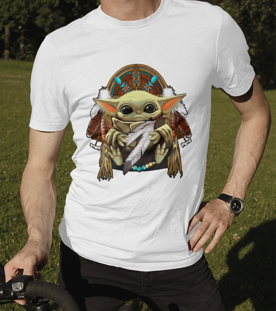 Baby Yoda Native American Headdress Feathers And Beads T-Shirt