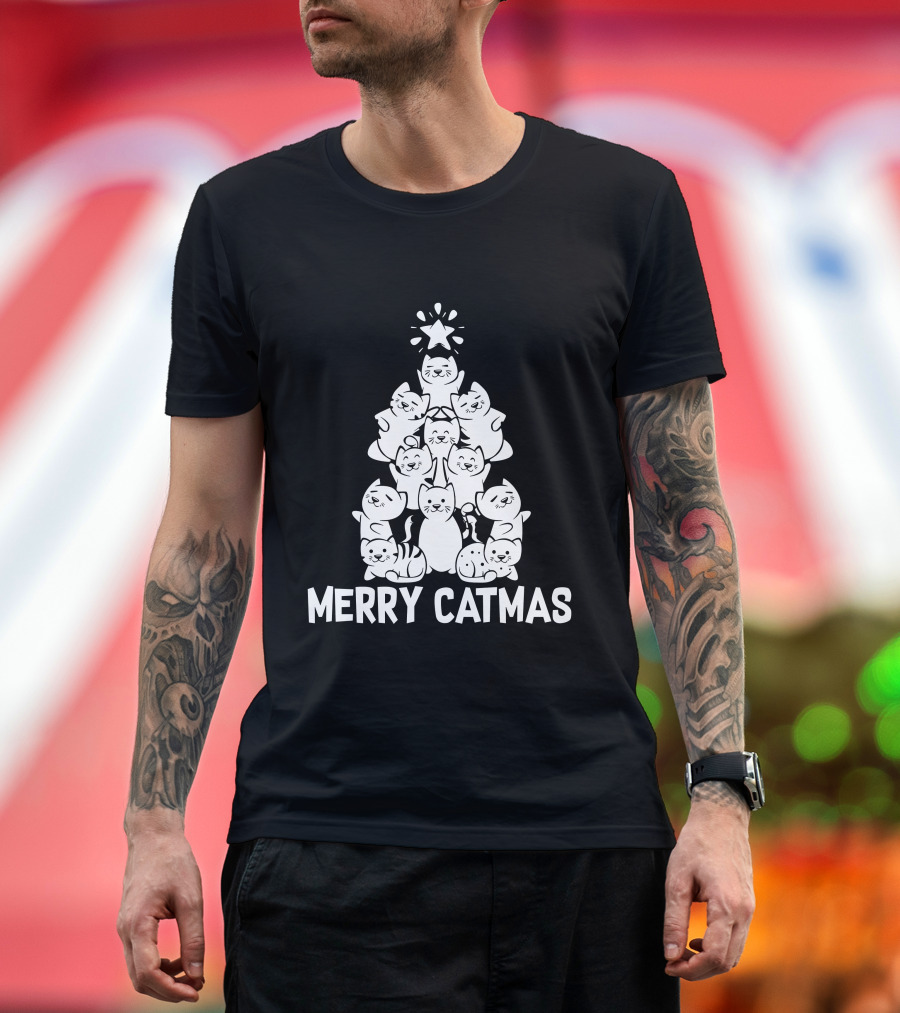 Merry Catmas Cute Adorable Cat Christmas Tree Pyramid Star T-Shirt