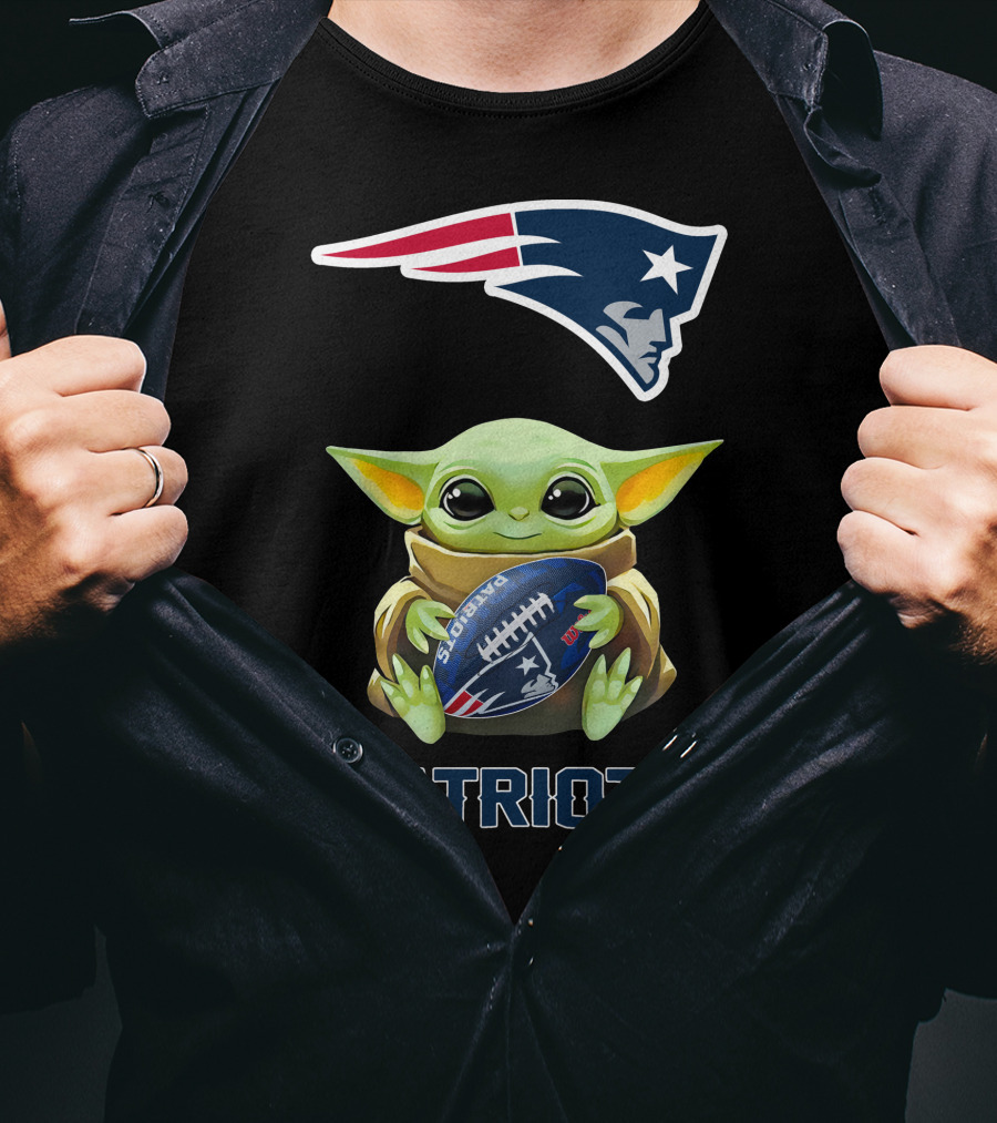 Baby Yoda Hugging New England Patriots Football Logo Fans T-Shirt