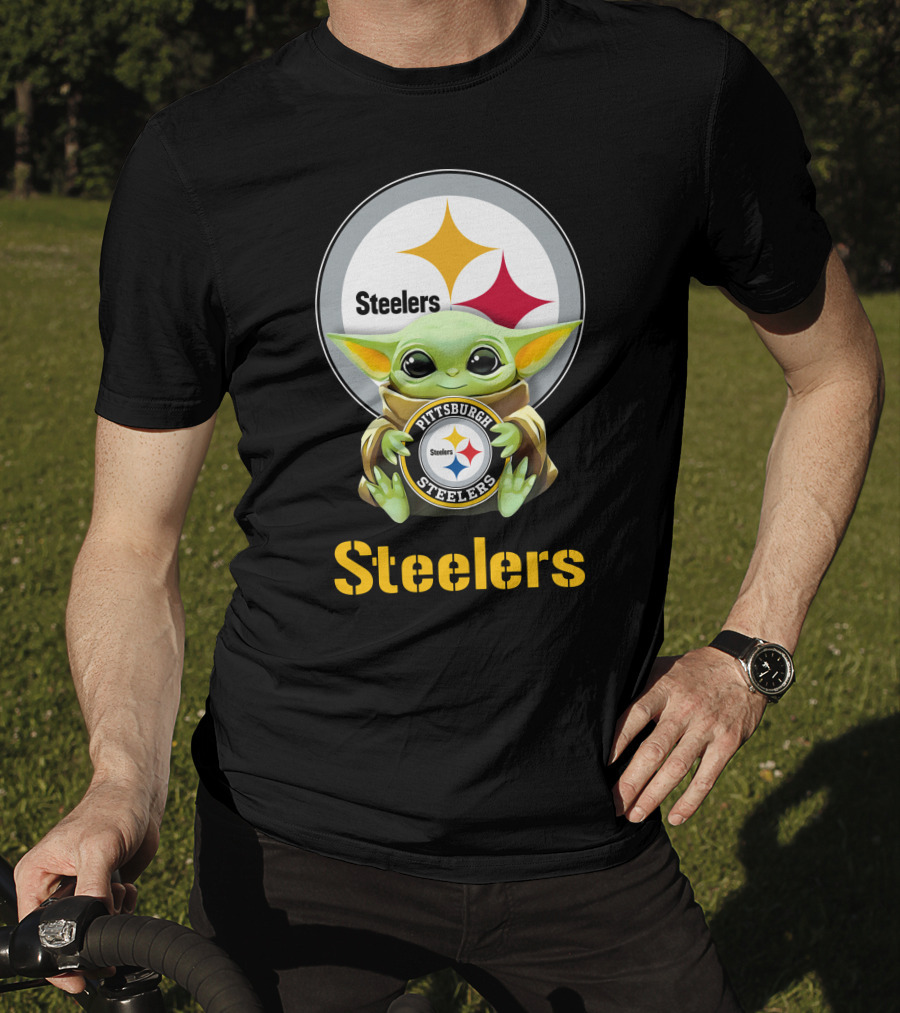 Baby Yoda Pittsburgh Steelers Hug Steelers T-Shirt
