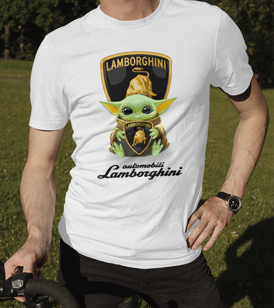 Baby Yoda Hugging Automobili Lamborghini T-Shirt