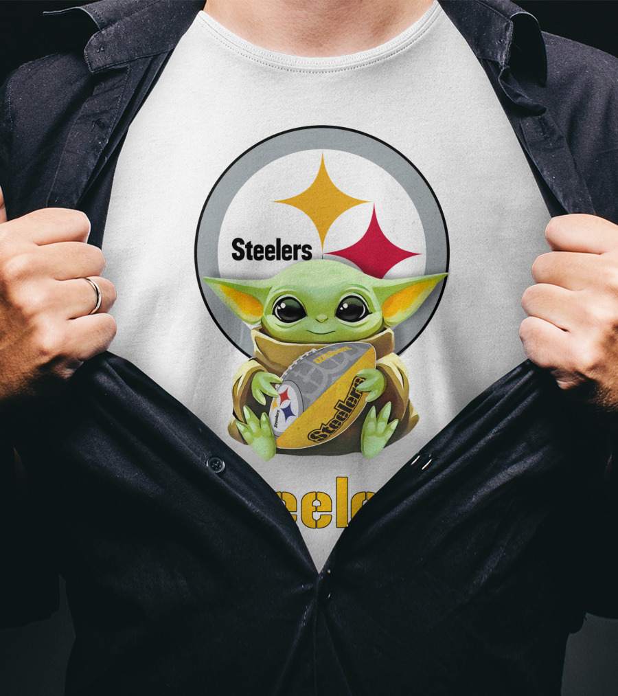 Baby Yoda Hug Steelers Football Tailgate Pittsburgh Steelers T-Shirt