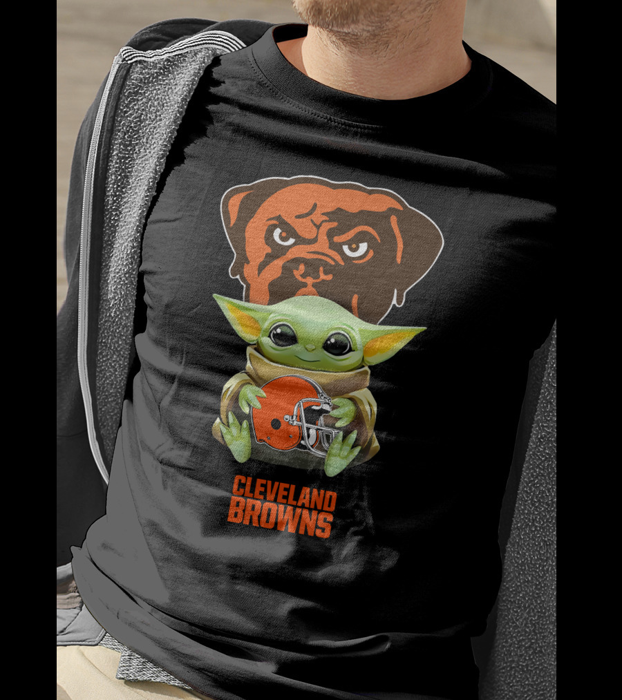 Star Wars Baby Yoda Holding Cleveland Browns Football Helmet With Dawg Pound T-Shirt