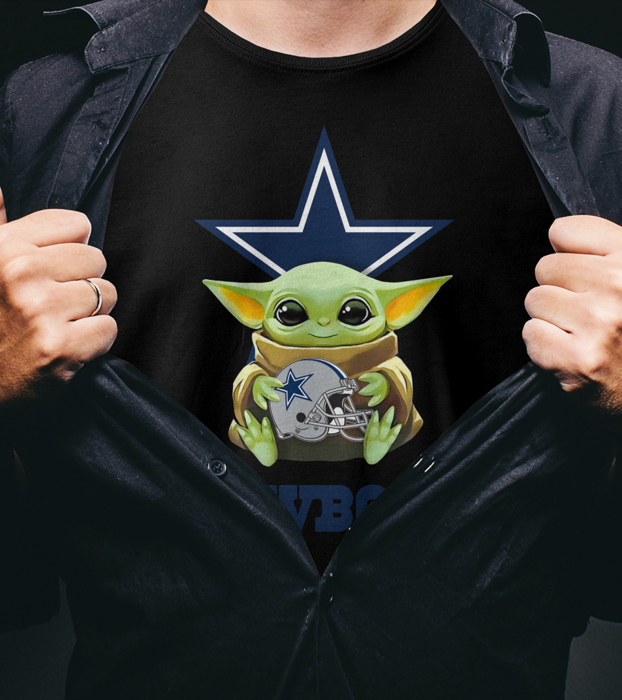 Star Wars Baby Yoda Holding Dallas Cowboys Helmet T-Shirt