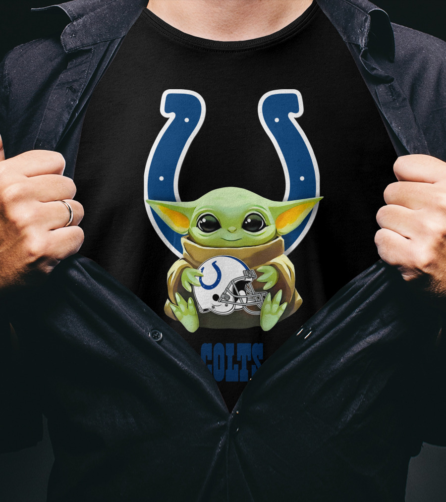 Star Wars Baby Yoda Colts Helmet Hug Indianapolis T-Shirt