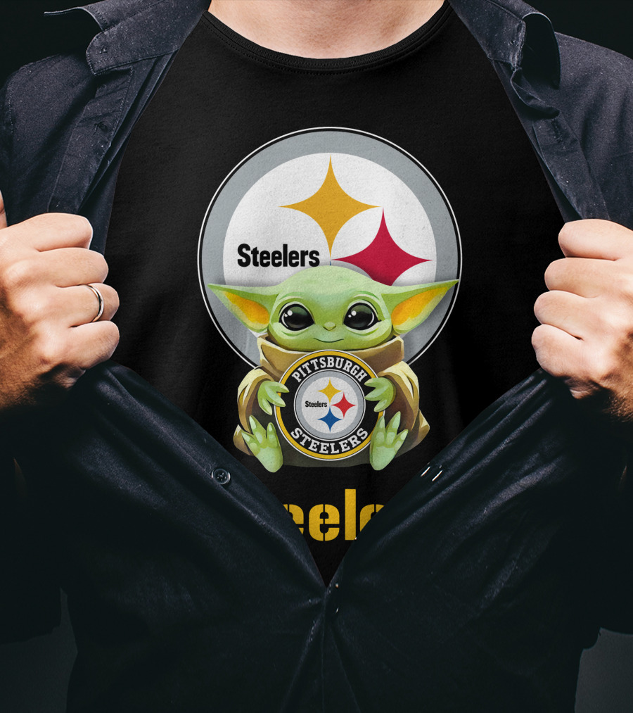 Star Wars Baby Yoda Hug Steelers Pittsburgh Steelers T-Shirt
