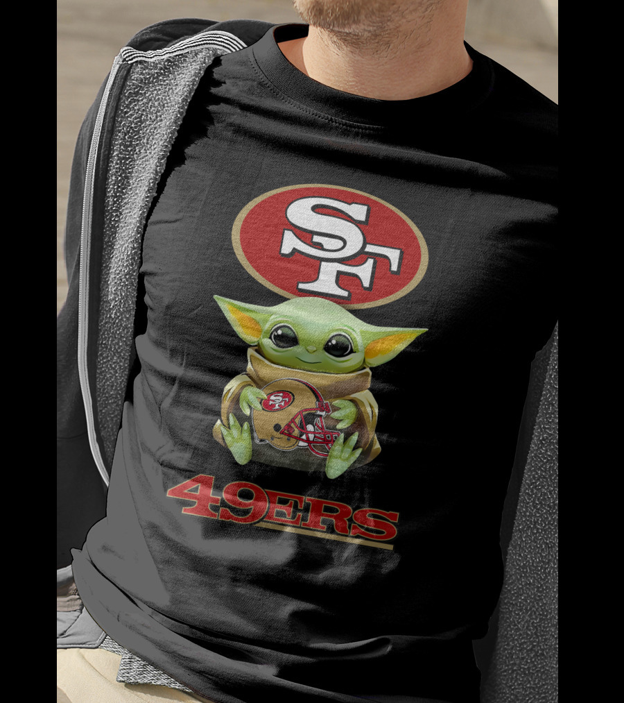 Star Wars Baby Yoda Sf 49ers Helmet 49ers T-Shirt