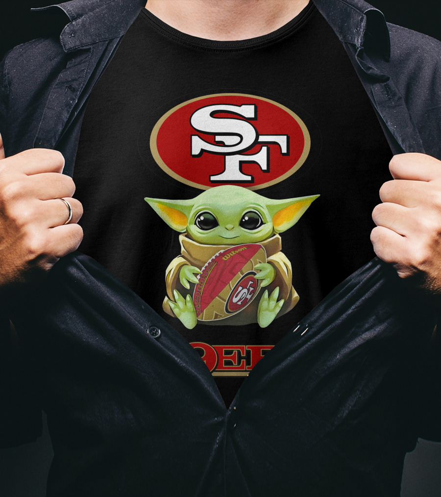Star Wars Baby Yoda Holding San Francisco 49ers Football Fan T-Shirt