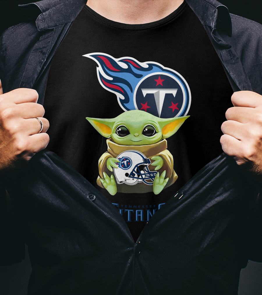 Tennessee Titans Baby Yoda Hugging Helmet Star Wars T-Shirt