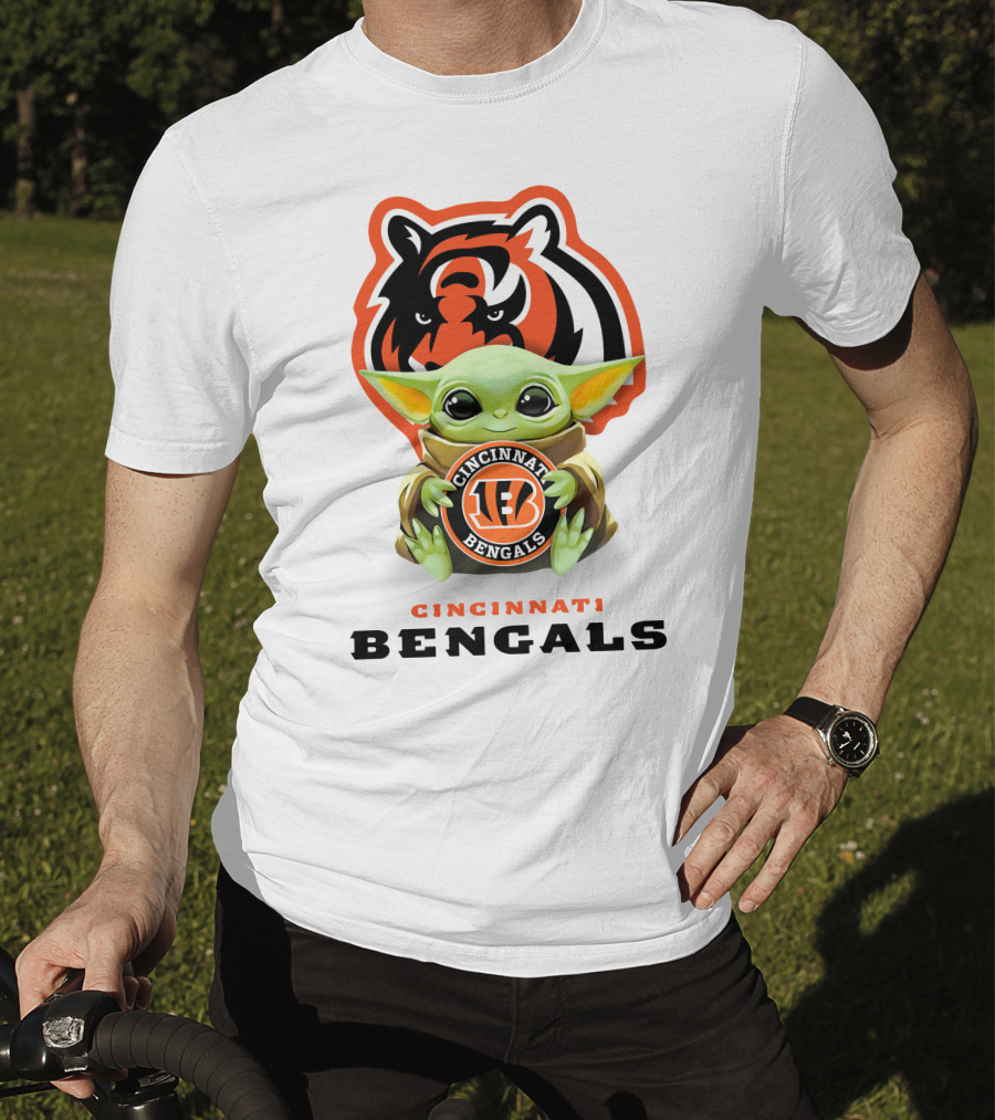 Baby Yoda Cincinnati Bengals T-Shirt