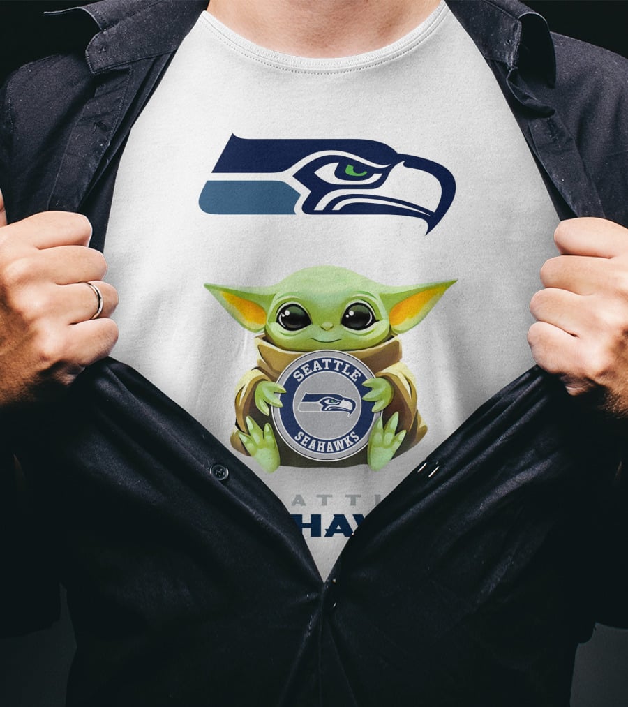 Seattle Seahawks Star Wars Baby Yoda Hug Football Team T-Shirt