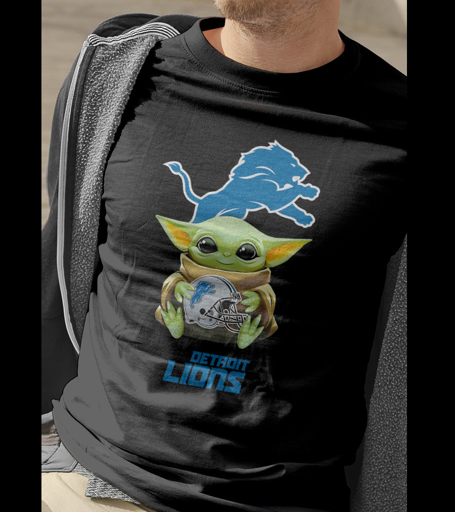 Grogu Holding Detroit Lions Helmet With Team T-Shirt