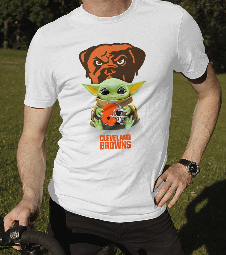 Grogu Holding Cleveland Browns Helmet With Brown Dog T-Shirt