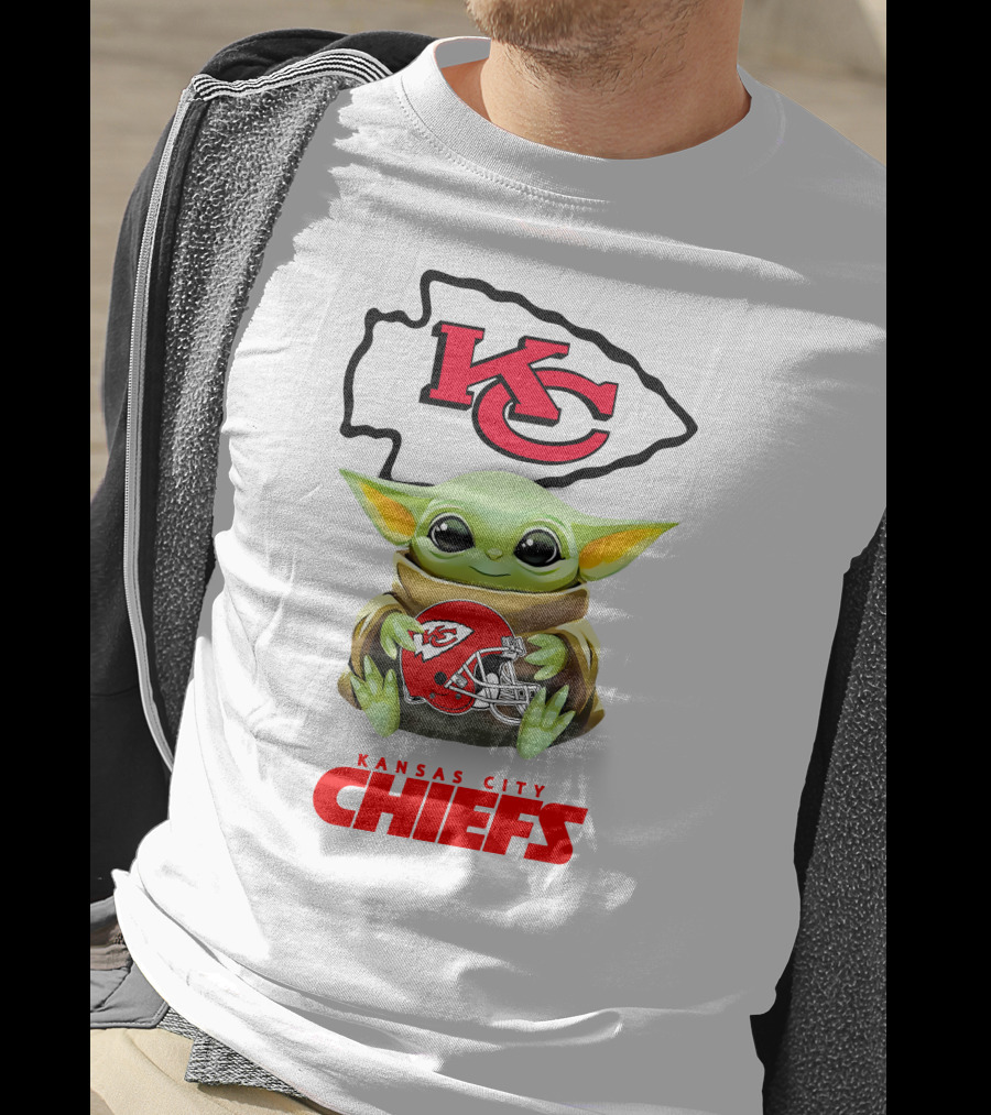 Grogu KC Arrowhead Kansas City Chiefs Helmet Hug T-Shirt