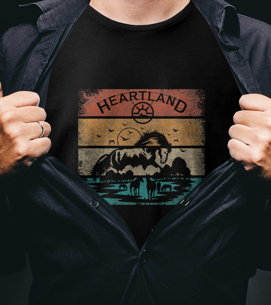 Heartland Horse Silhouette Retro Sunset Scene T-Shirt
