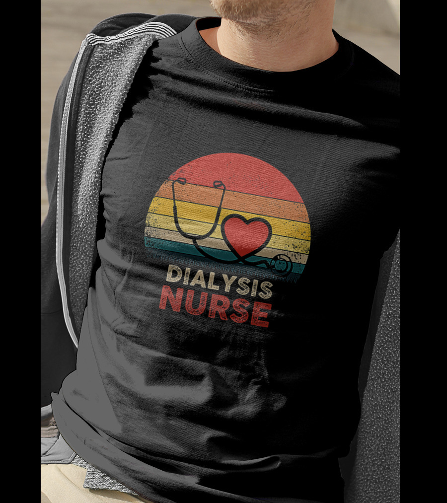 Dialysis Nurse Vintage Heart Stethoscope Sunset Stripes T-Shirt