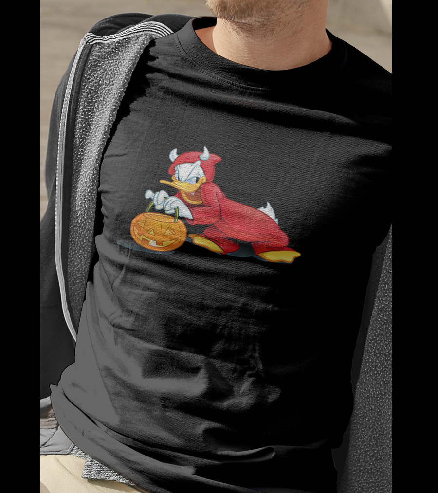 Donald Duck Devil Halloween Costume With Pumpkin Basket T-Shirt