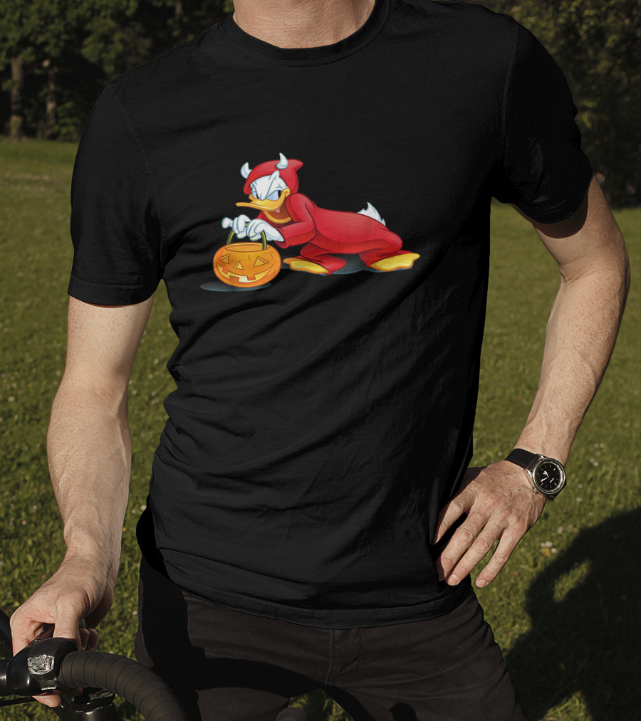 Donald Duck Devil Halloween Costume With Pumpkin Basket T-Shirt