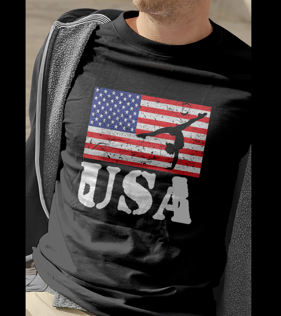 Distressed USA Flag Gymnastics Vintage Tumbling American Flag T-Shirt