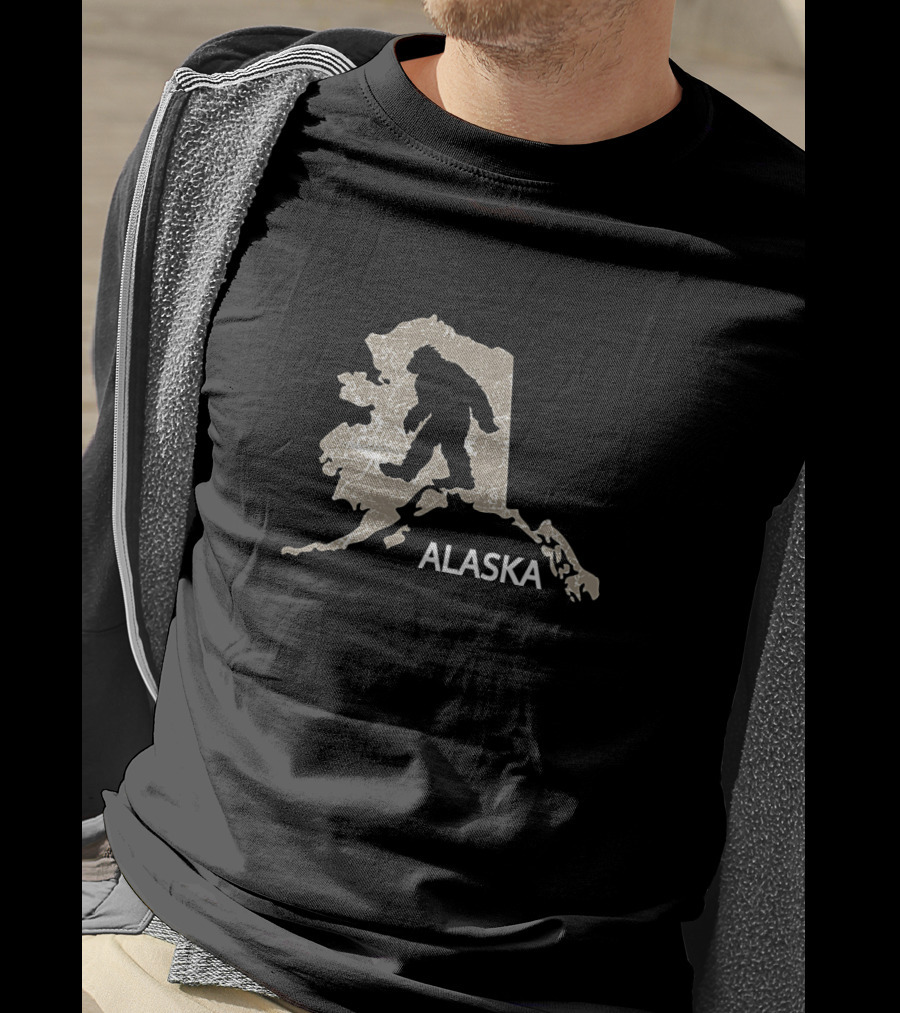 Bigfoot Silhouette Over Map Of Alaska I Believe Loves AK Sasquatch T-Shirt