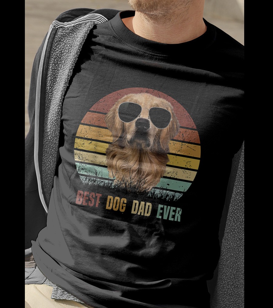 Golden Retriever With Sunglasses Best Dog Dad Ever Vintage Stripes T-Shirt