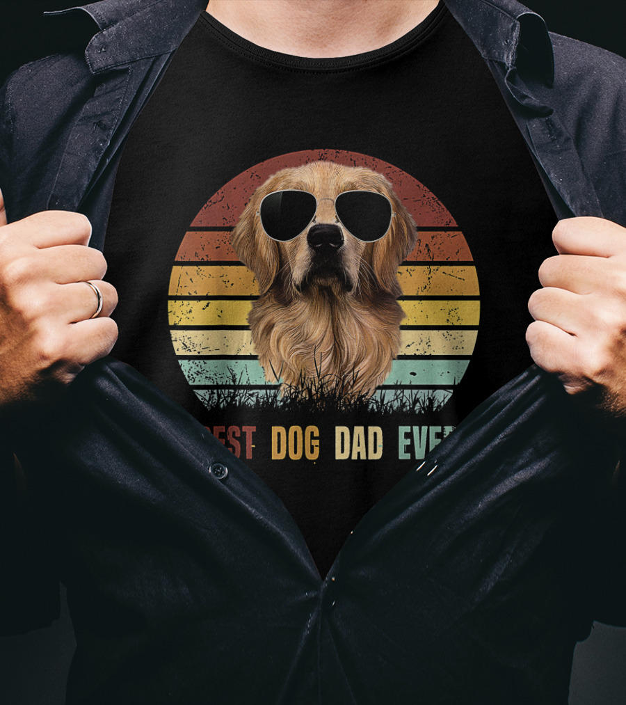 Golden Retriever With Sunglasses Best Dog Dad Ever Vintage Stripes T-Shirt