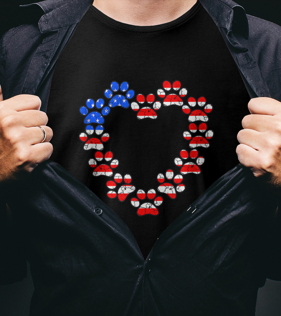 USA Flag Cat Dog Paw Prints Heart Animal Lover Patriotic Emblem T-Shirt