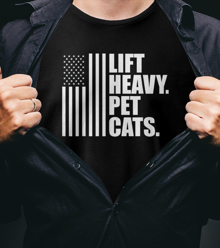 Lift Heavy Pet Cats American Flag Weightlifters T-Shirt