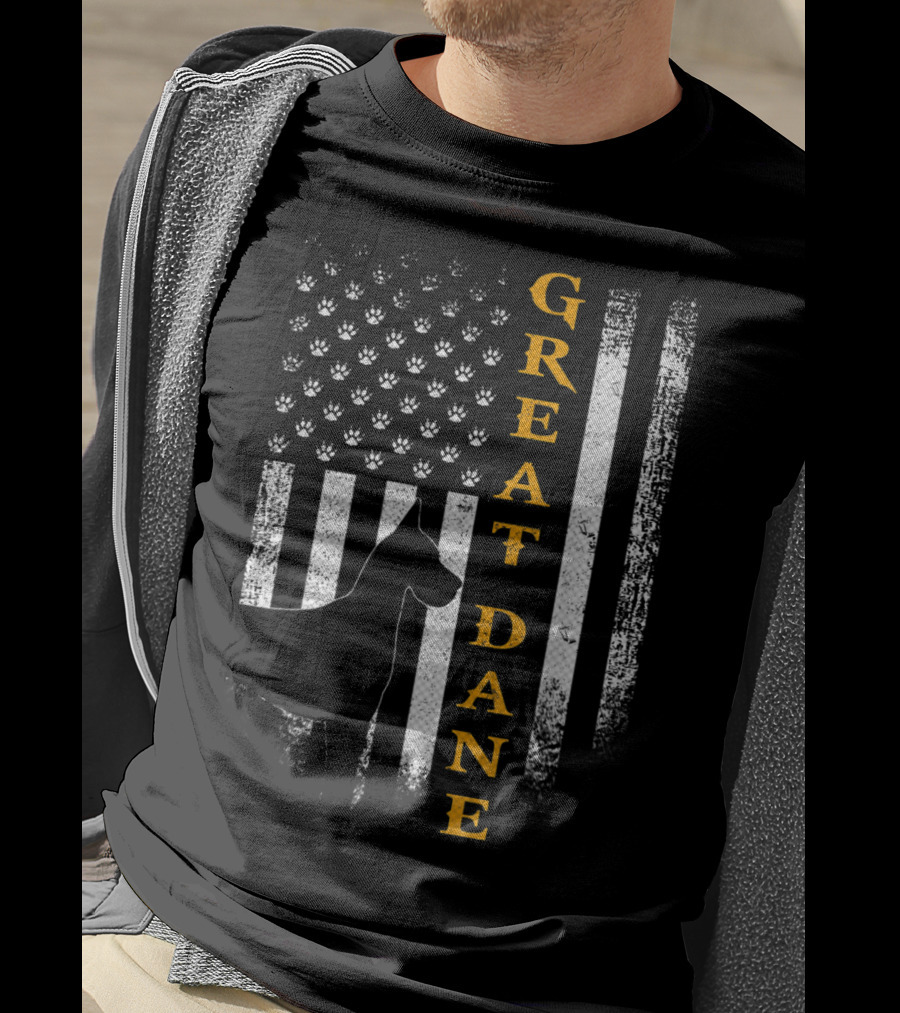 Great Dane American Flag Paw Print Vintage USA Dog T-Shirt