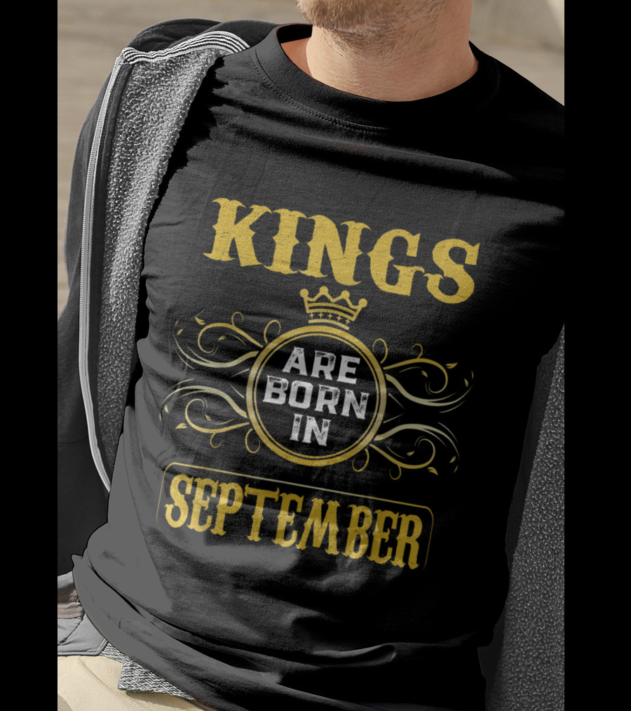Kings Are Born In September Crown And Ornamental T-Shirt