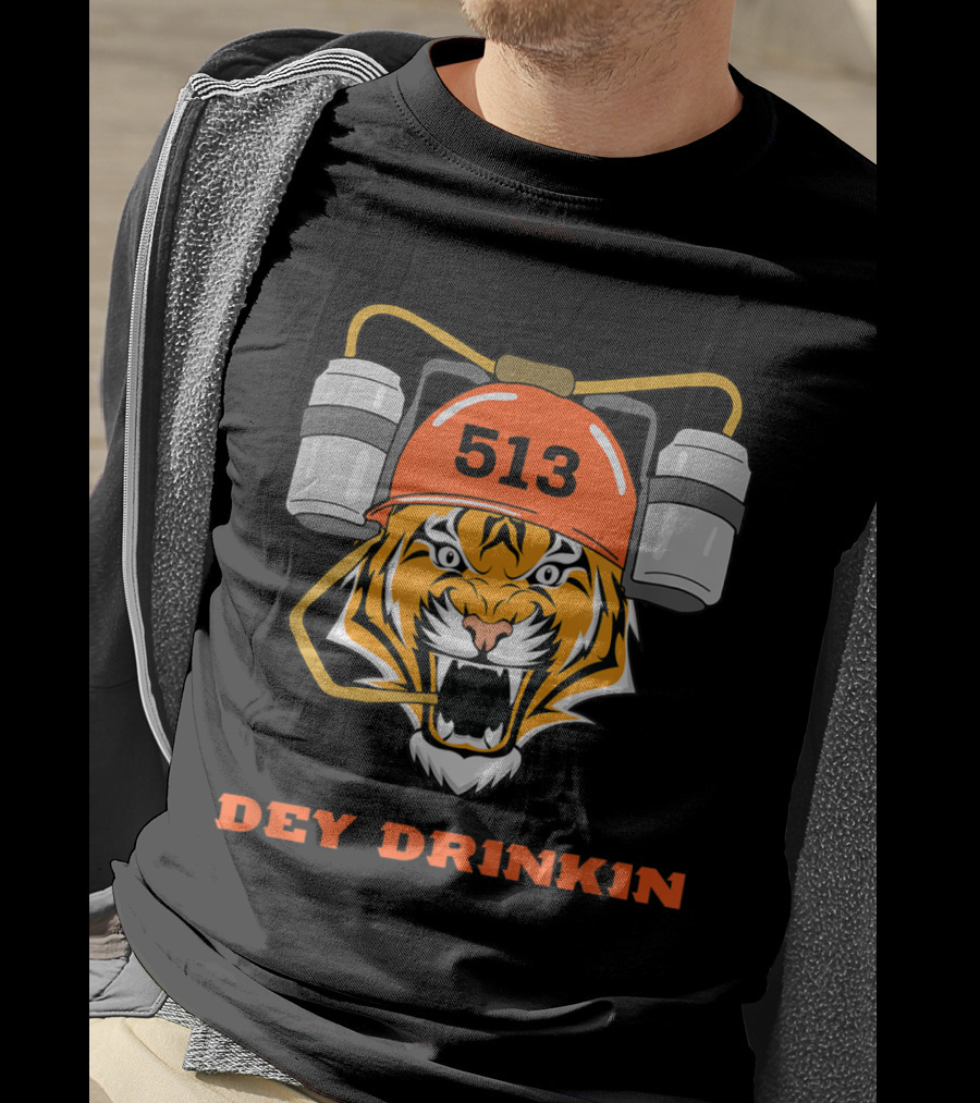 Cincinnati 513 Dey Drinkin Football Bengal Tiger T-Shirt