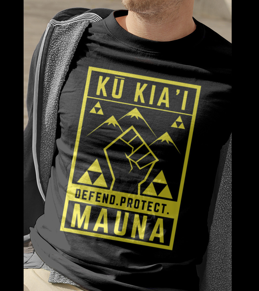 Kū Kia'i Mauna Defend Protect Fist And Mountain Symbols T-Shirt
