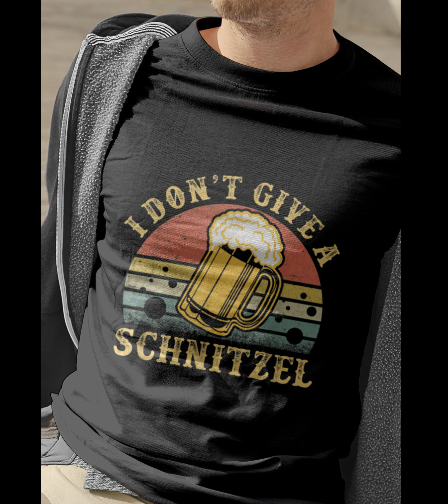 I Don't Give A Schnitzel Oktoberfest German Beer Mug Retro Sunset T-Shirt