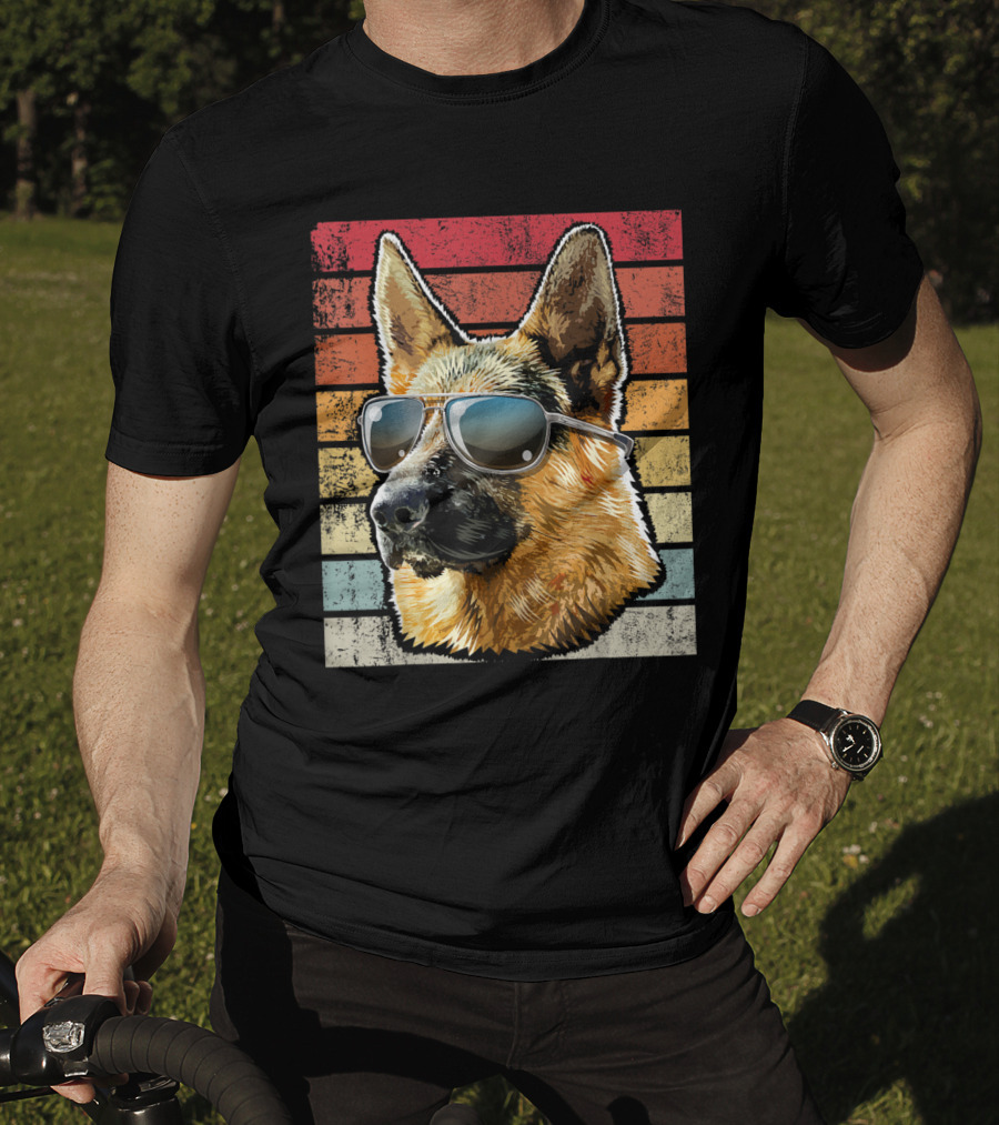 Retro Vintage German Shepherd Dog Sunglasses Stripes T-Shirt