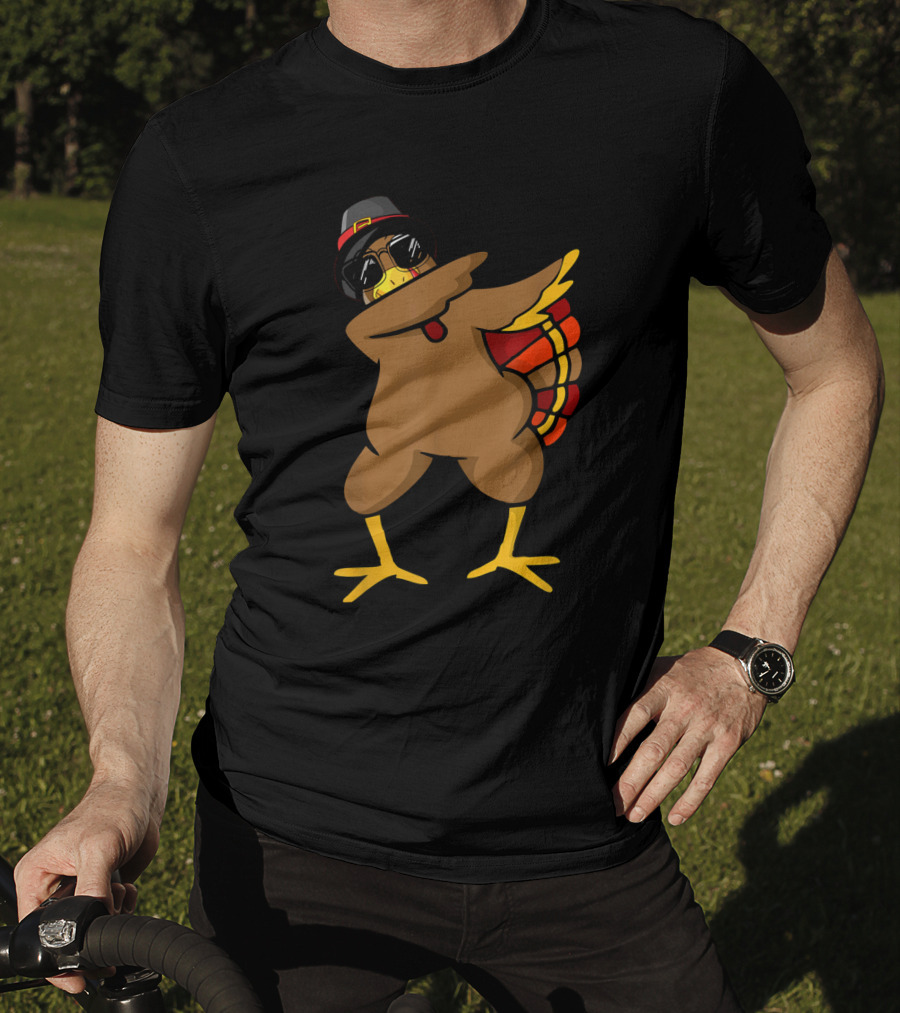 Dabbing Turkey With Pilgrim Hat And Sunglasses Thanksgiving Humor T-Shirt