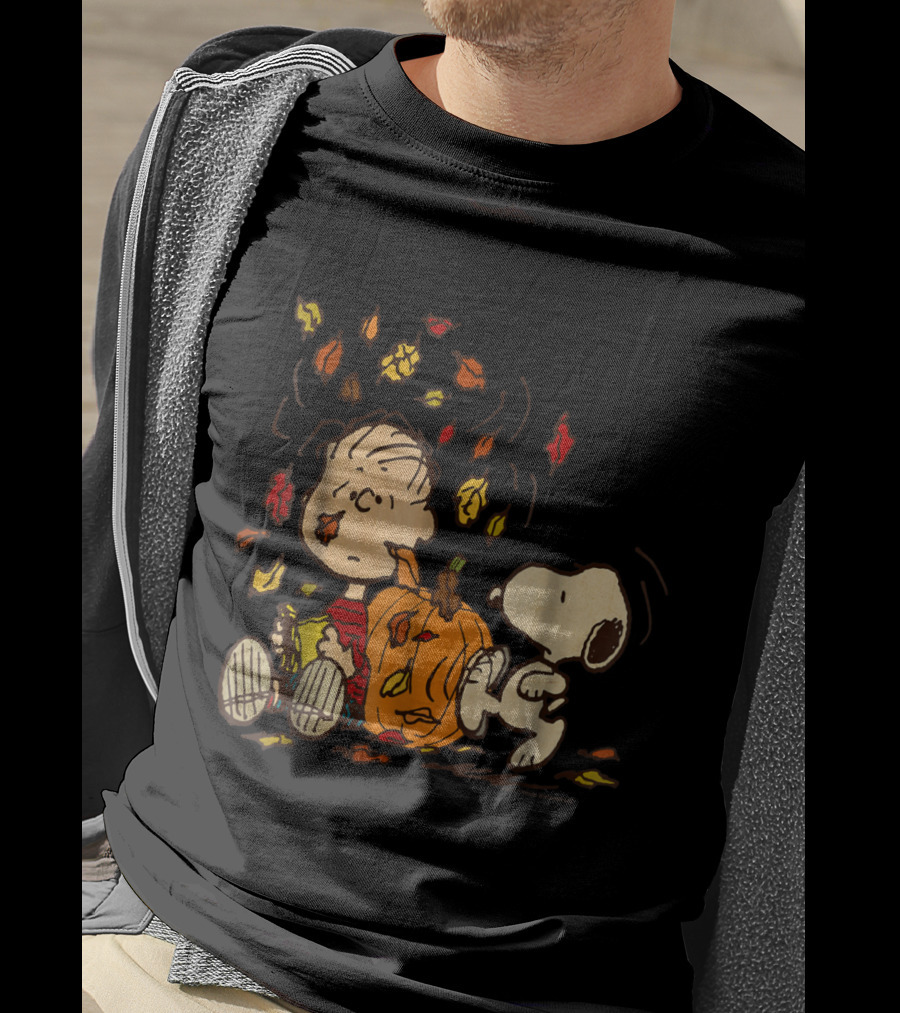 Peanuts Snoopy Linus With Pumpkin And Falling Leaves T-Shirt
