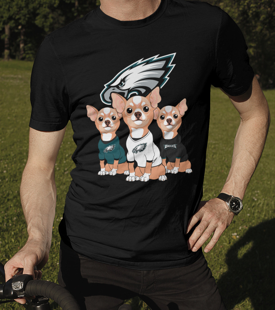 Philadelphia Eagles Chihuahua Trio T-Shirt