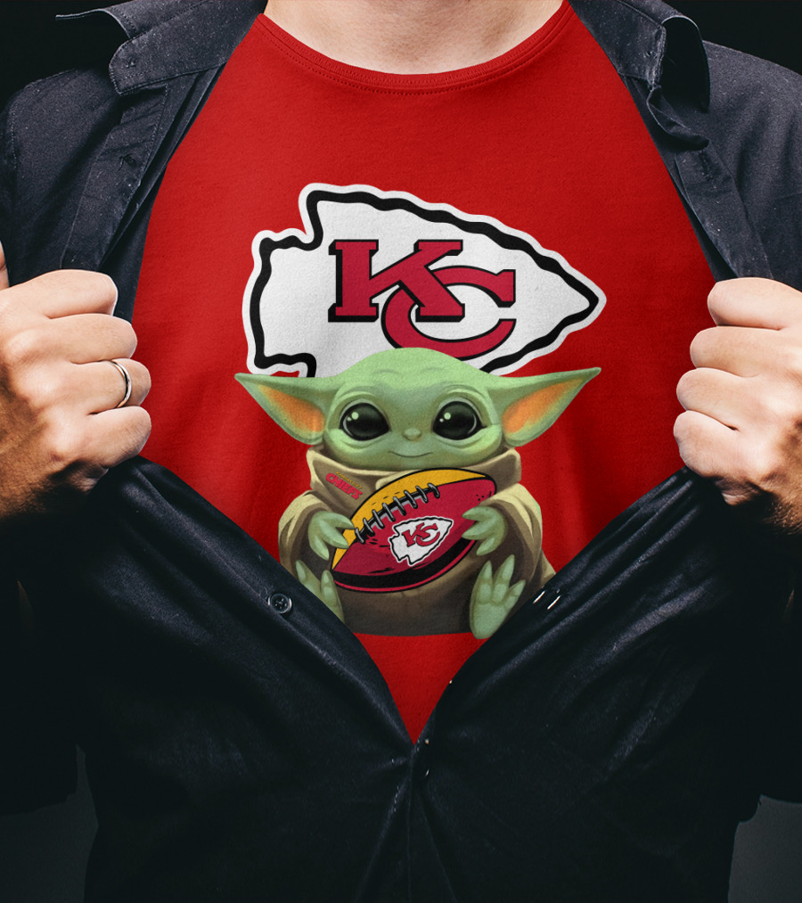 Babyyoda Holding Kansas City Chiefs Football T-Shirt