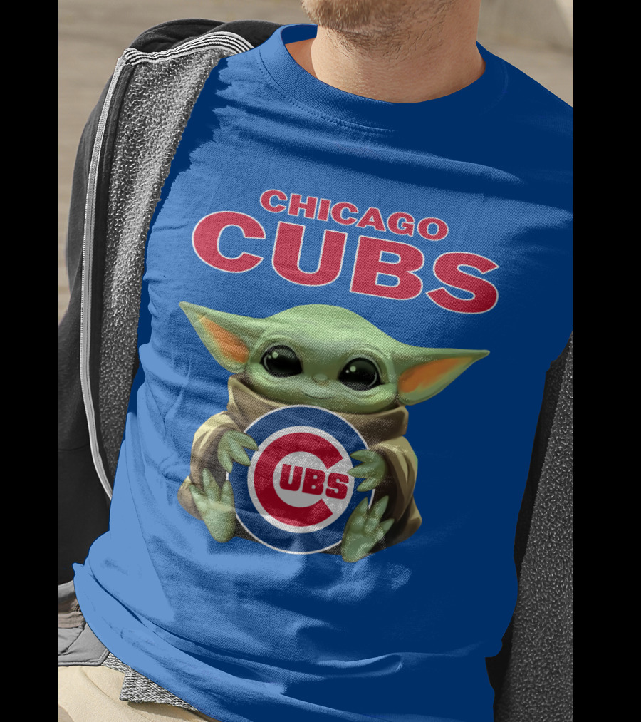 Chicago Cubs Baby Yoda Holding Cubs T-Shirt