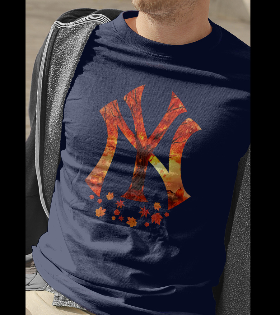 New York Yankees Autumn Fall Leaves Tree Pumpkin T-Shirt
