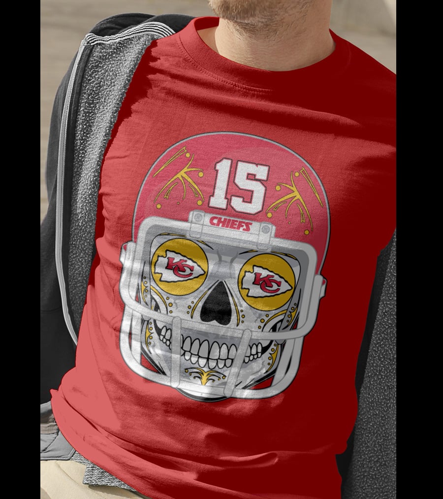 Chiefs Skull Helmet T-Shirt
