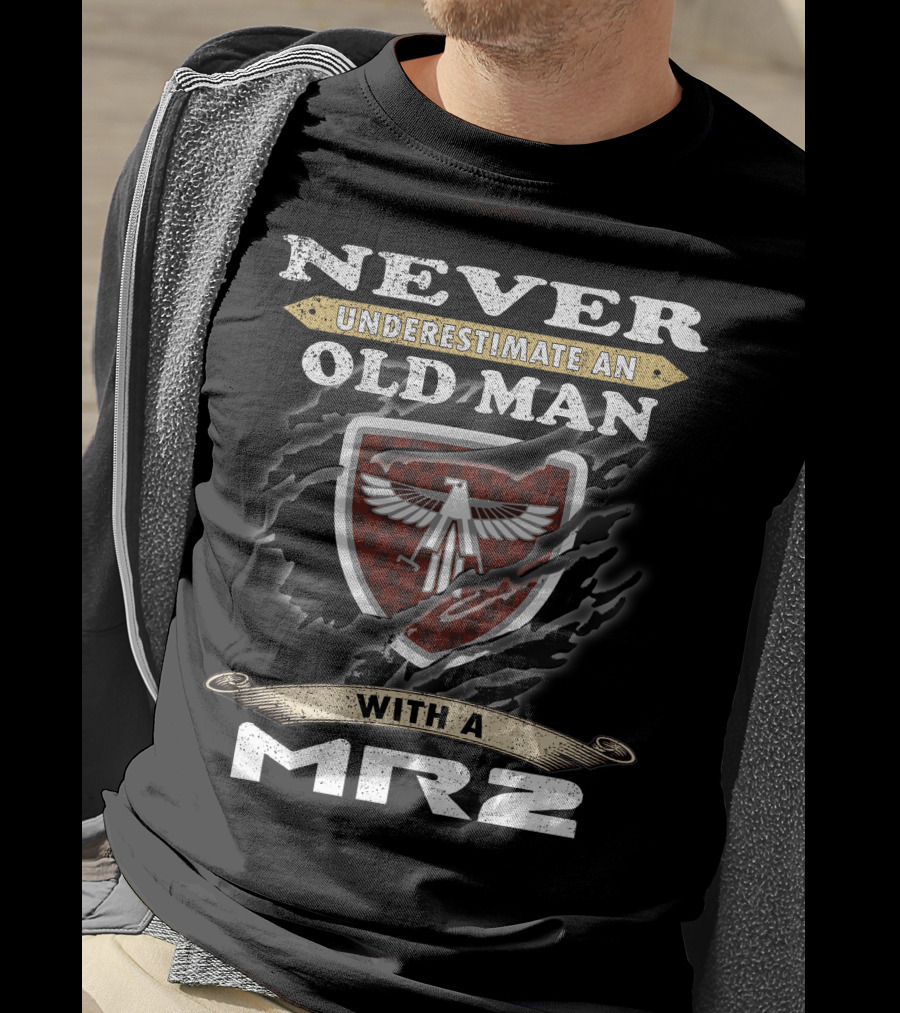 Never Underestimate An Old Man With A Mr2 T-Shirt