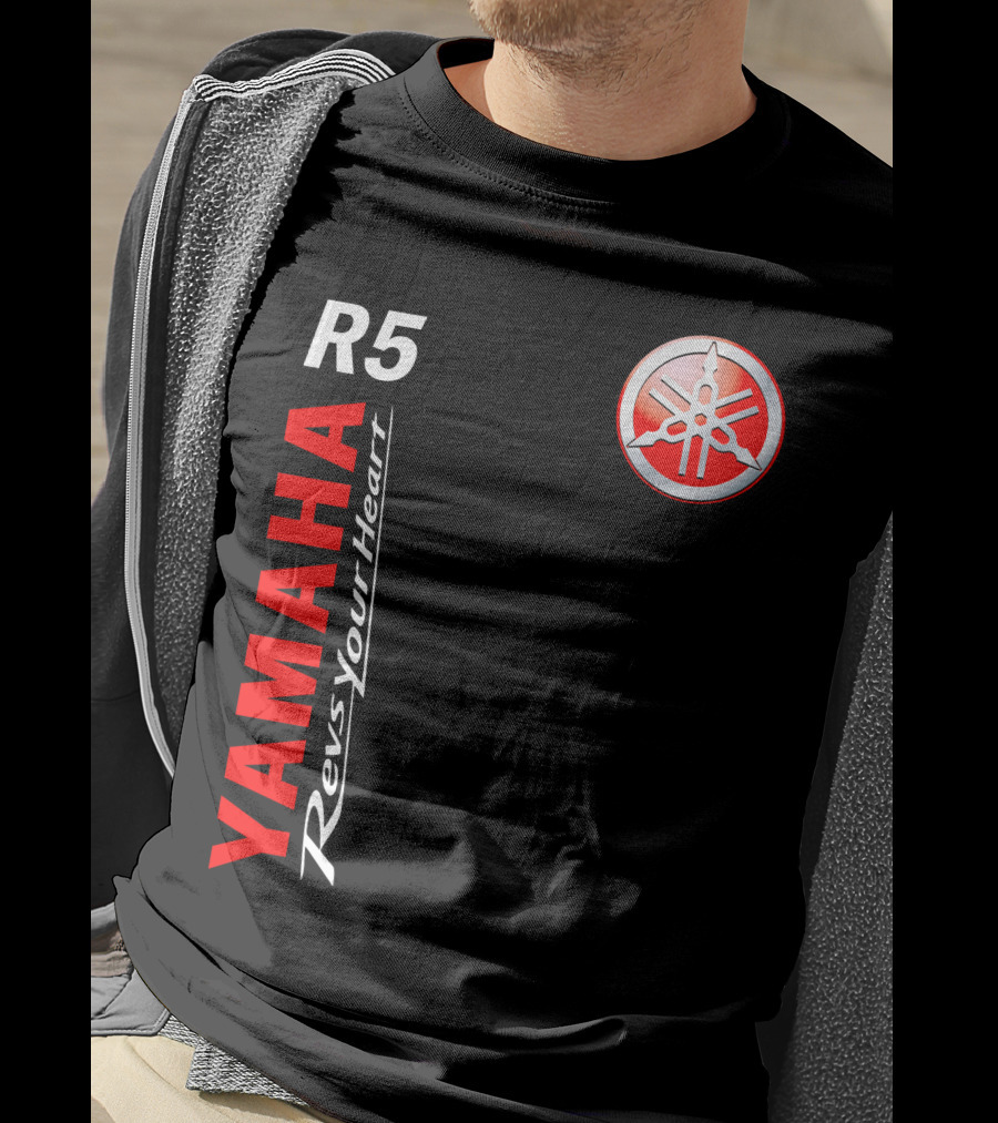Yamaha R5 Revs Your Heart T-Shirt